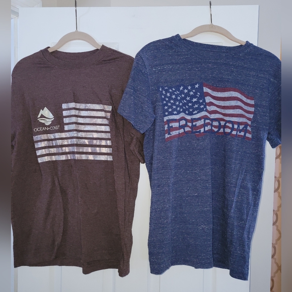 Ocean + Coast & State Of Mine Small Tshirts